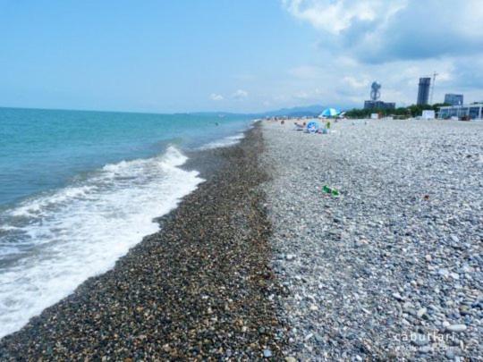 Apartment On Khimshiashvili 11A Batumi Ngoại thất bức ảnh
